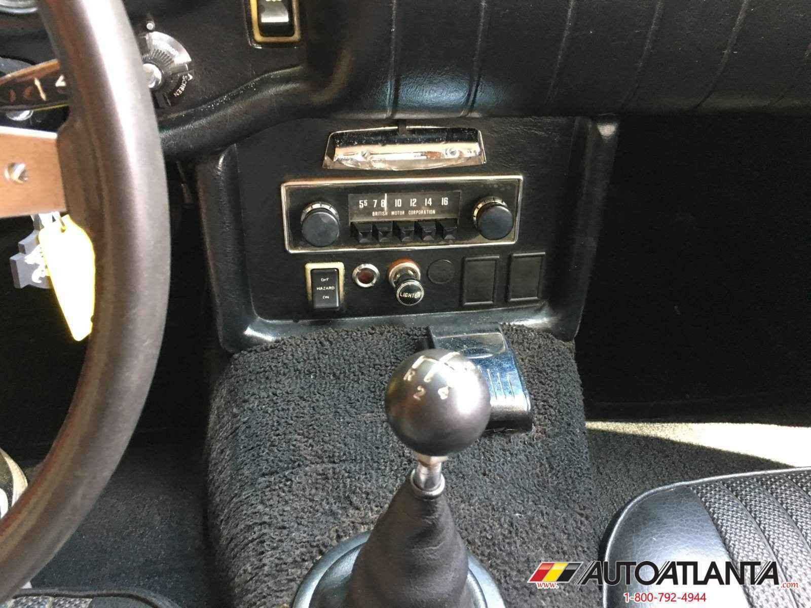 1971  -  MGB GT