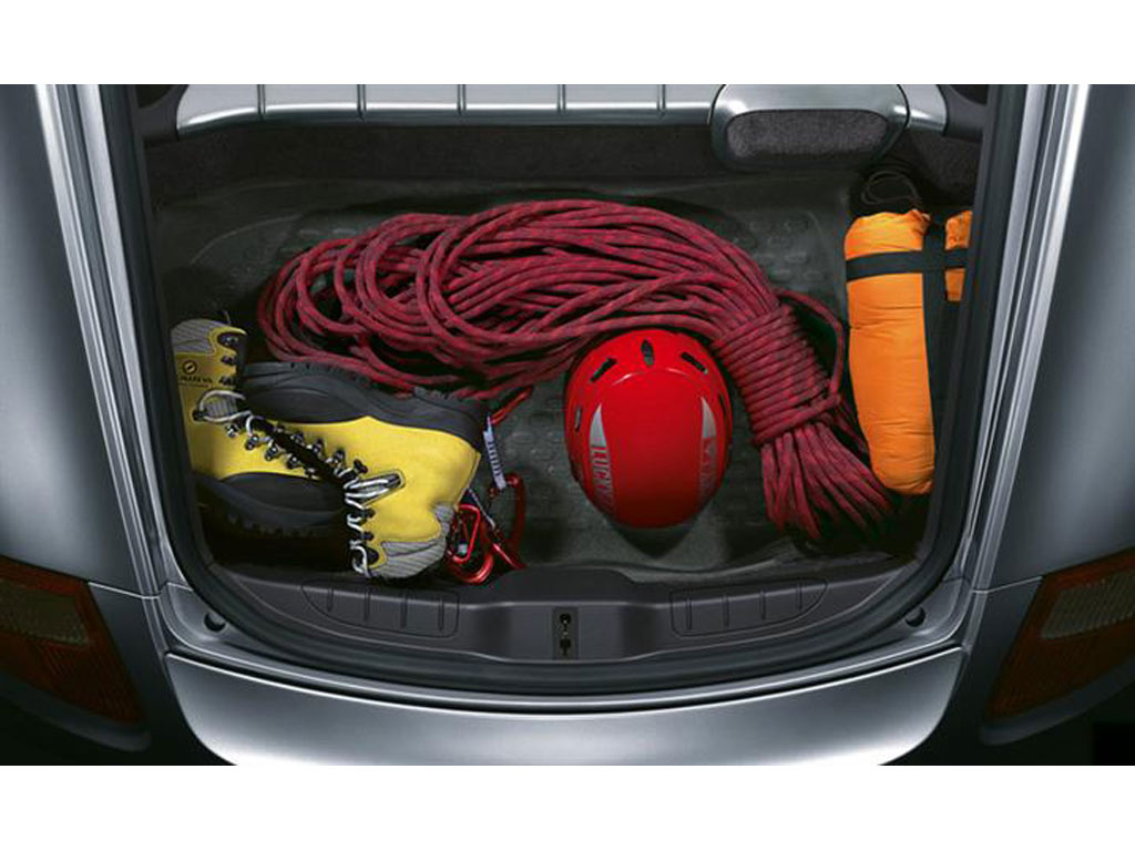 LUGGAGE COMPARTMENT