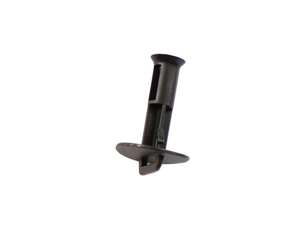 PLASTIC NUT
