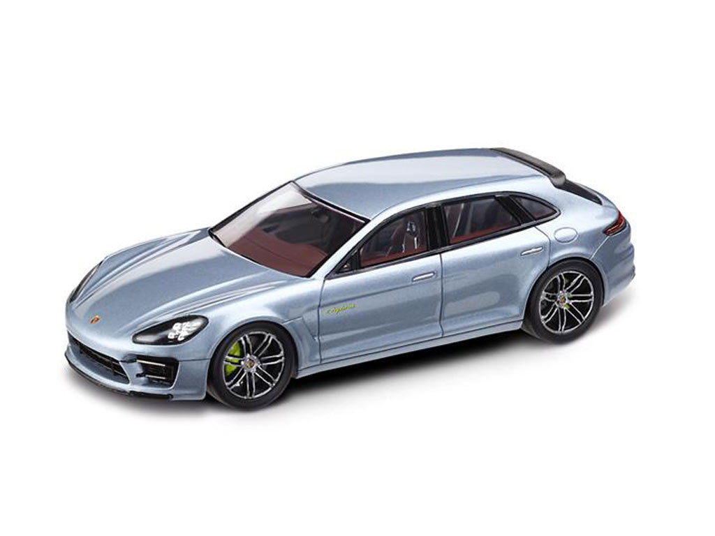 MODEL CAR PANAMERA 1