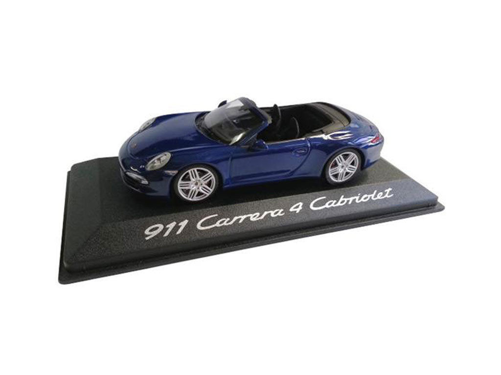 MODEL CAR CARRERA 4