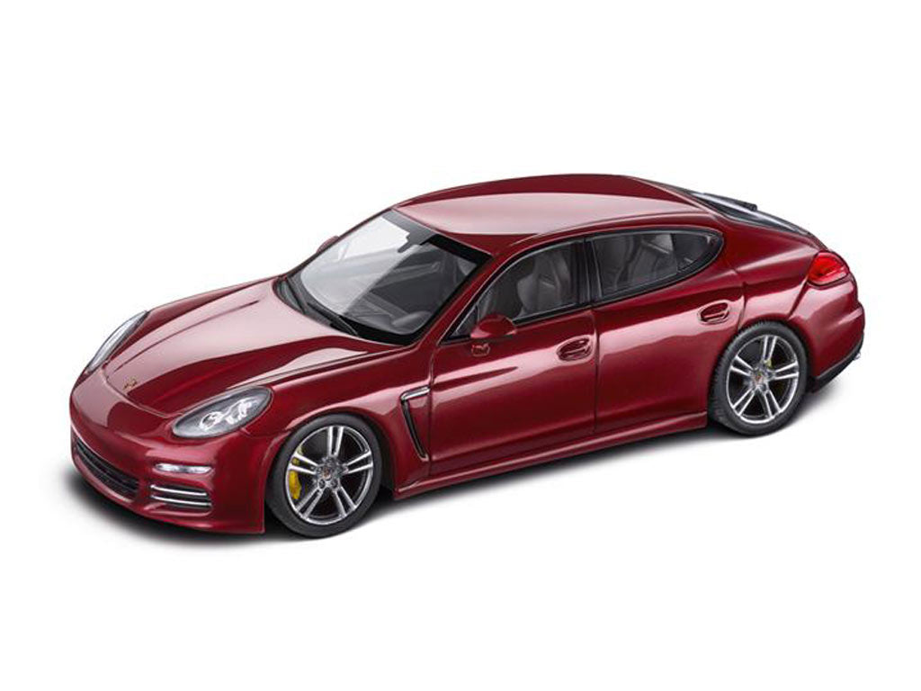 MODEL CAR PANAMERA 4