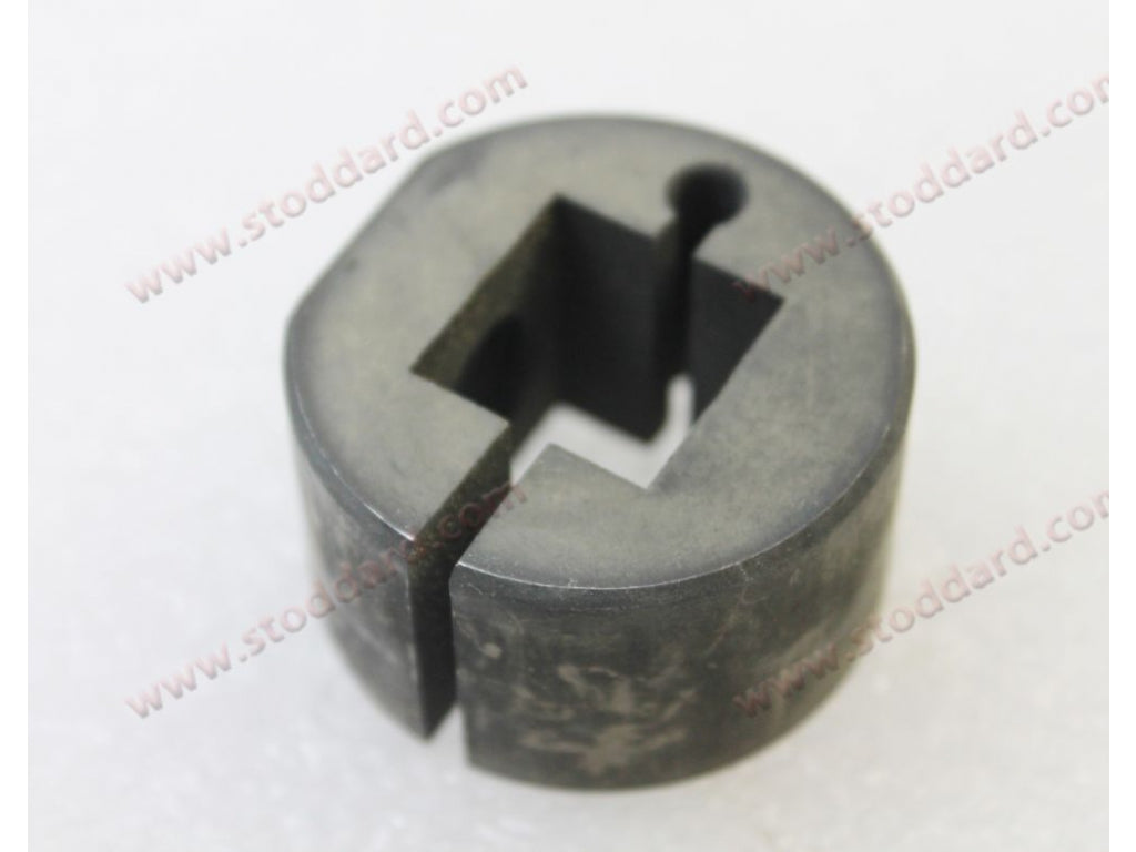 Torsion Bar Support, Front