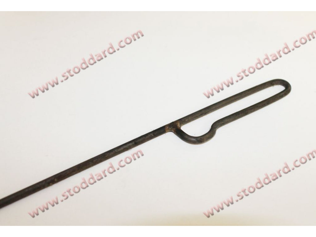 Accelerator Pull Rod, Rear.
