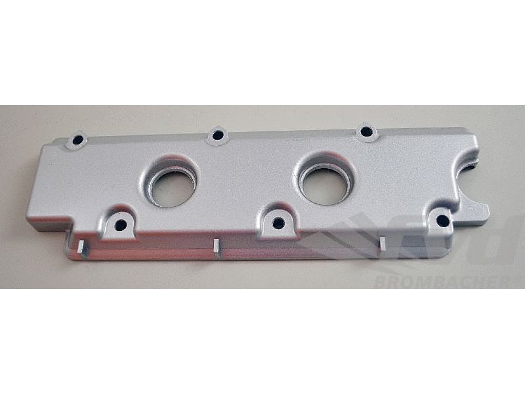 Upper Valve Cover 911 / 914-6 / 930 / 965 3.3 L - Intake