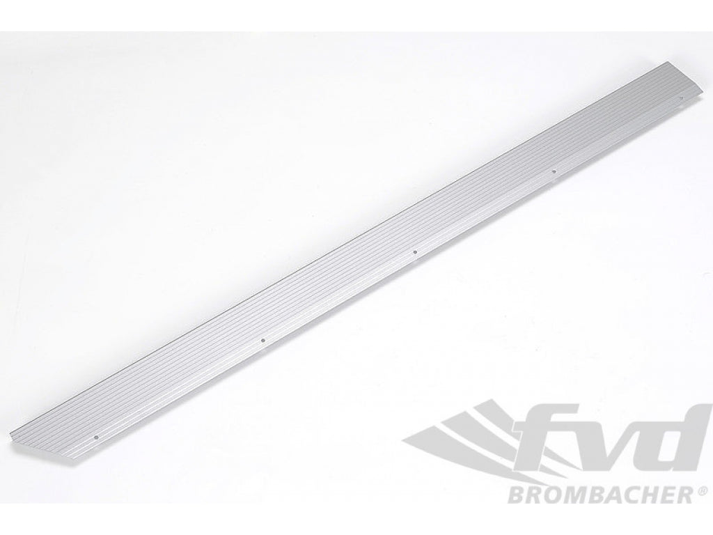 Scuff plate aluminium right 911 -73