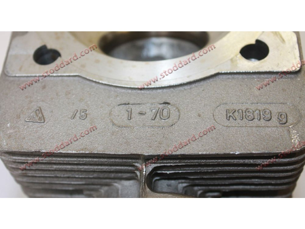 2.2 911 E Bare Cylinder Head.