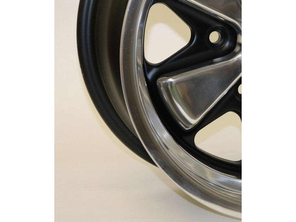 Maxilte Fuchs Style Wheel 15 x 8-inch Polished Lip and Petals, Black Insets 91136102022