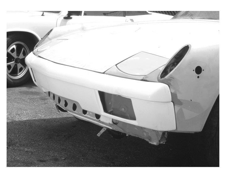 ONE PIECE 914 GT FIBERGLASS front BUMPER WITH OIL COOLER CUTOUT