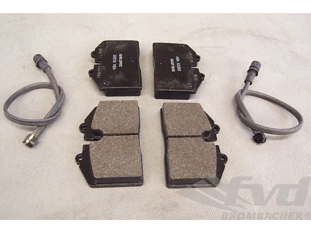 Brake service kit rear ( no Discs!) 944 Turbo 86