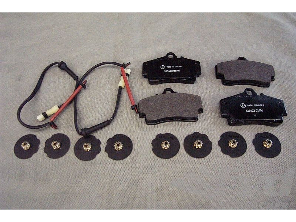 Brake service kit rear ( no Discs!) 996 C2/4