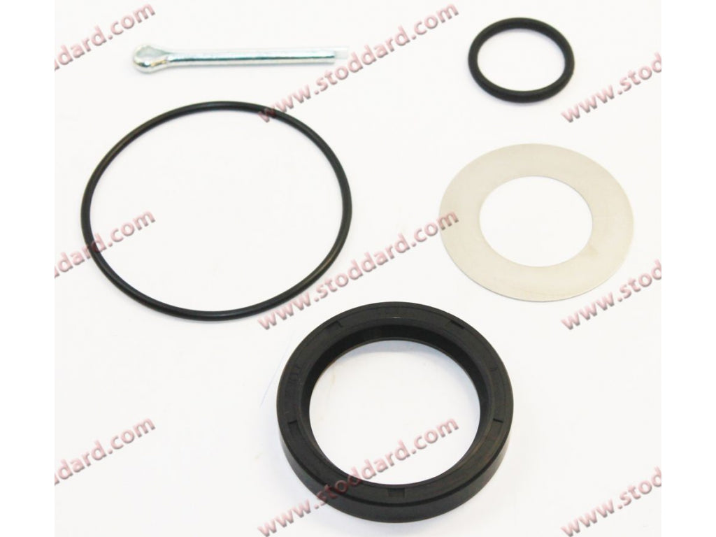 Rear Axle Seal Kit for cars with disc brakes, 2 required per car