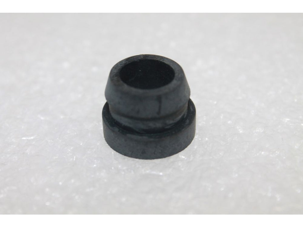 Crankcase Breather Hose Grommet For 356 / 912 Replaces 99970204750