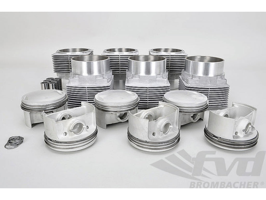 Mahle 3.0 L Piston & Cylinder Set 930 3.0 L Turbo - 95 mm - 7:1 Compression - 70.4 mm Hub