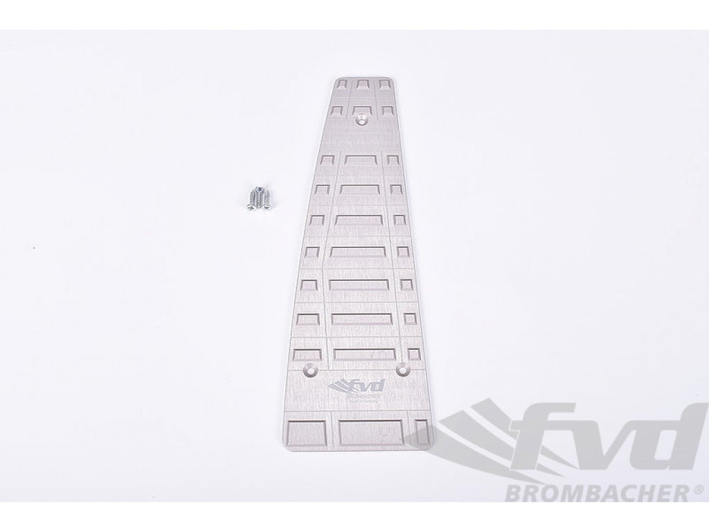 Dead Pedal 987 / 997 / Panamera - Aluminum - Flat Top Cleat - With FVD Logo - TUV Approved