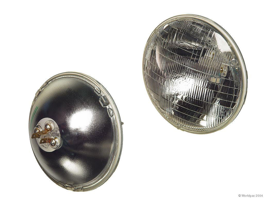 Sylvania Headlight - Sealed Beam