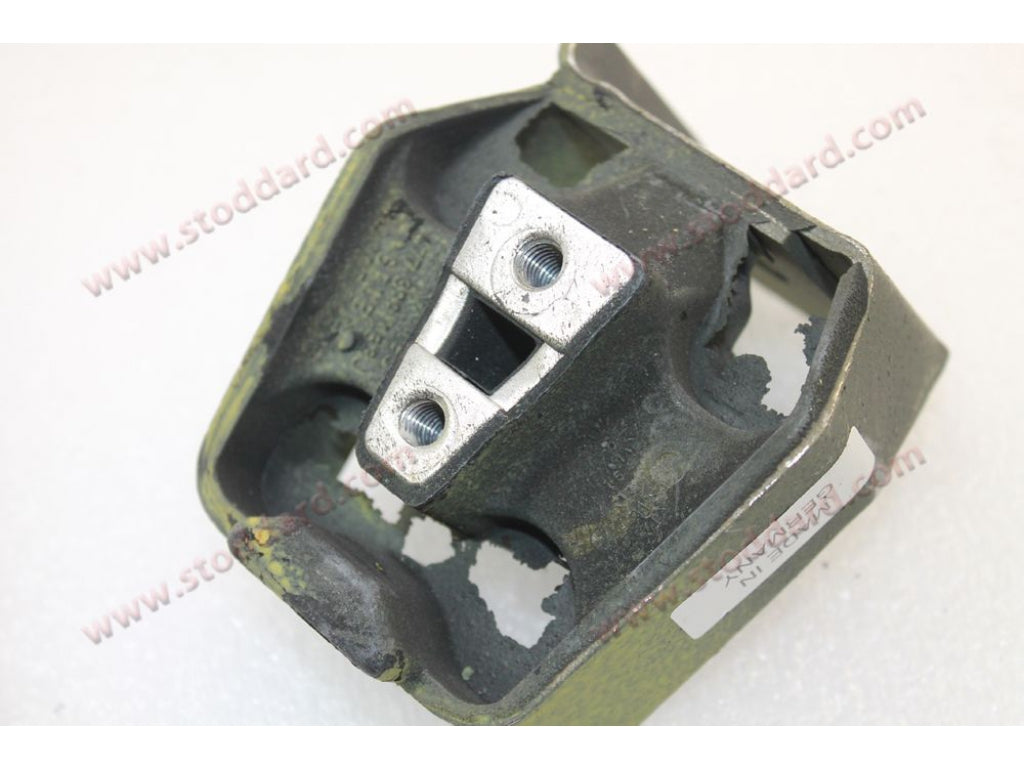 Transmission Mount, Left or Right for 924/944