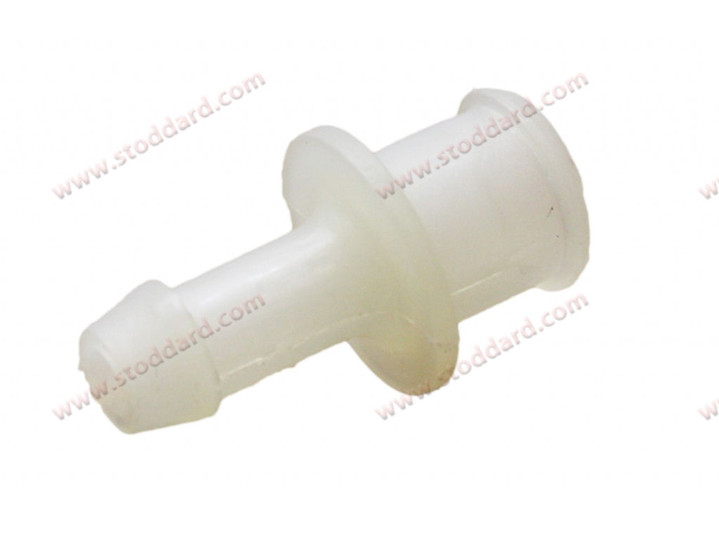 Brake Hose Fitting on Master Cylinder (Straight) 911 74-89 And 911 Turbo