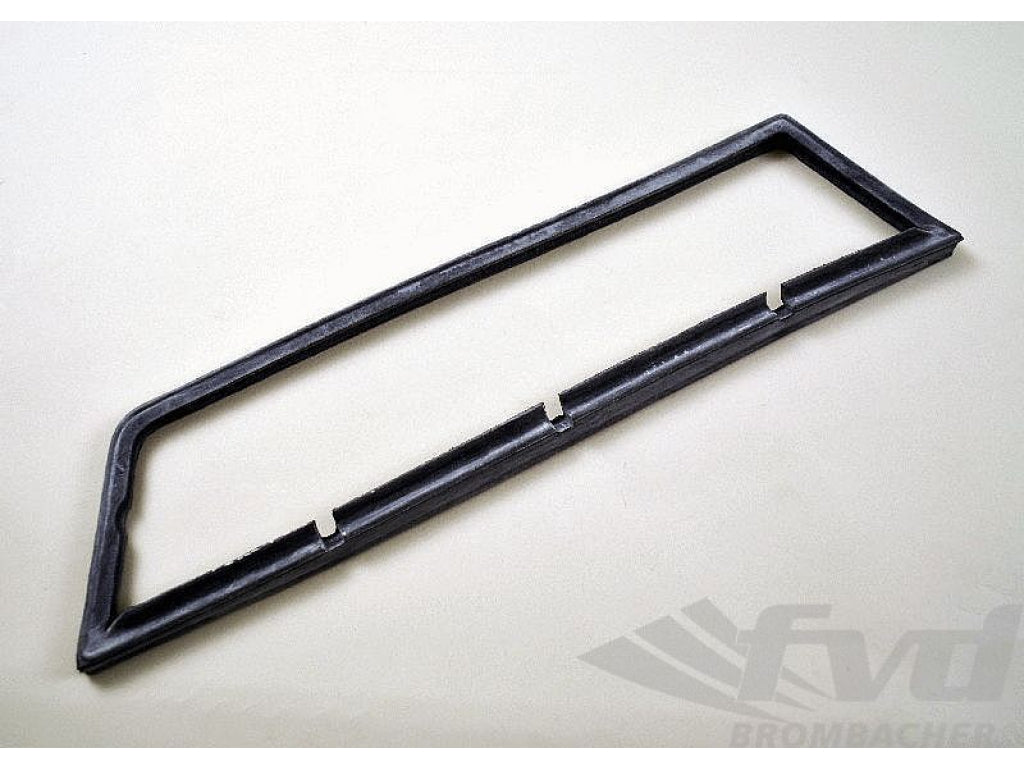 Tail Light Seal 964 1989-90 - Right