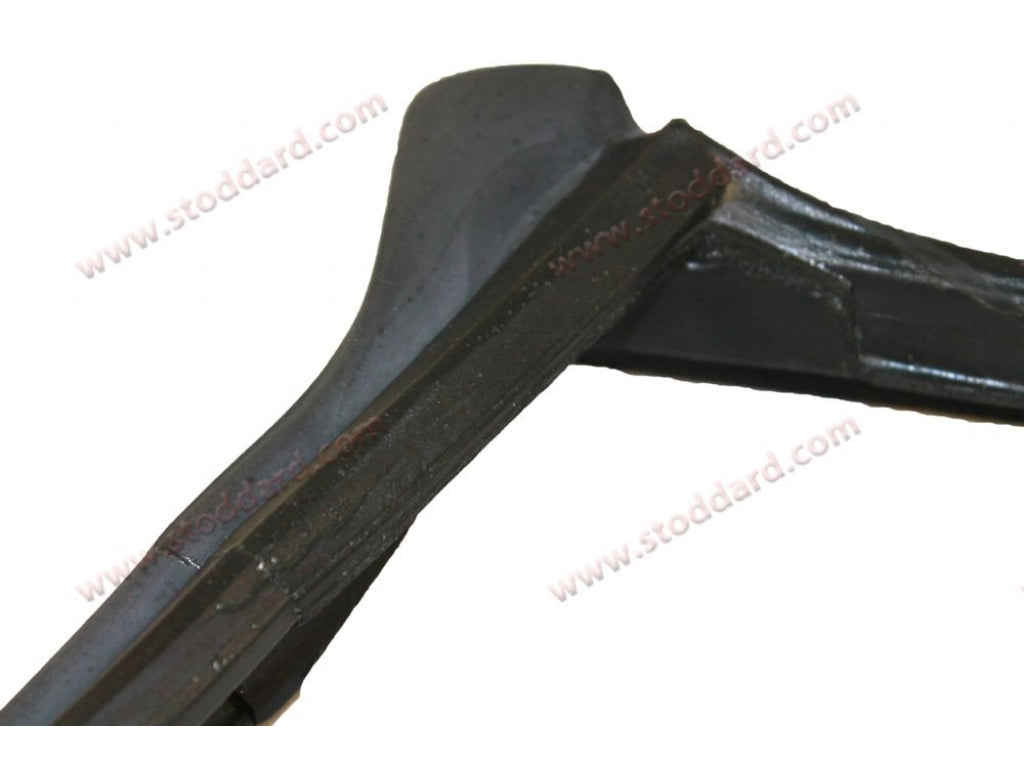 Cabriolet and Targa Windshield Frame Seal
