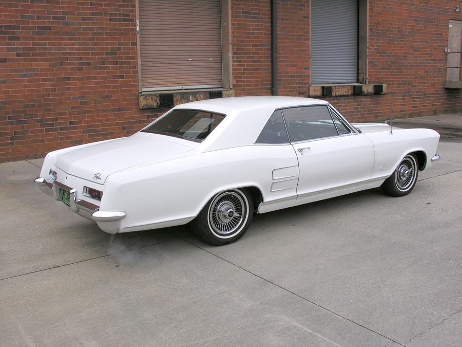 Buick Riviera - Image 3