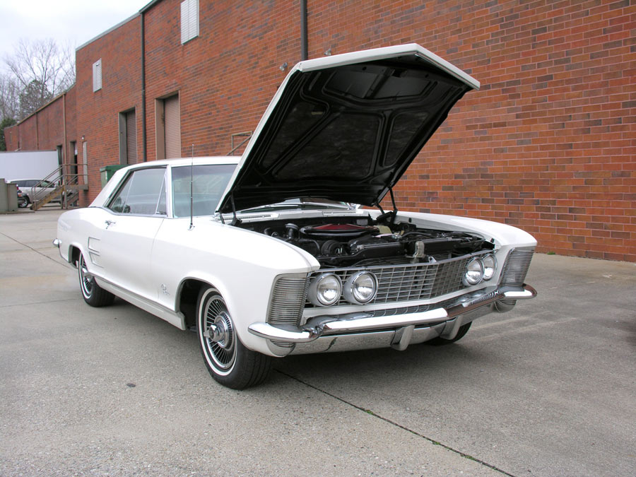 Buick Riviera - Image 4