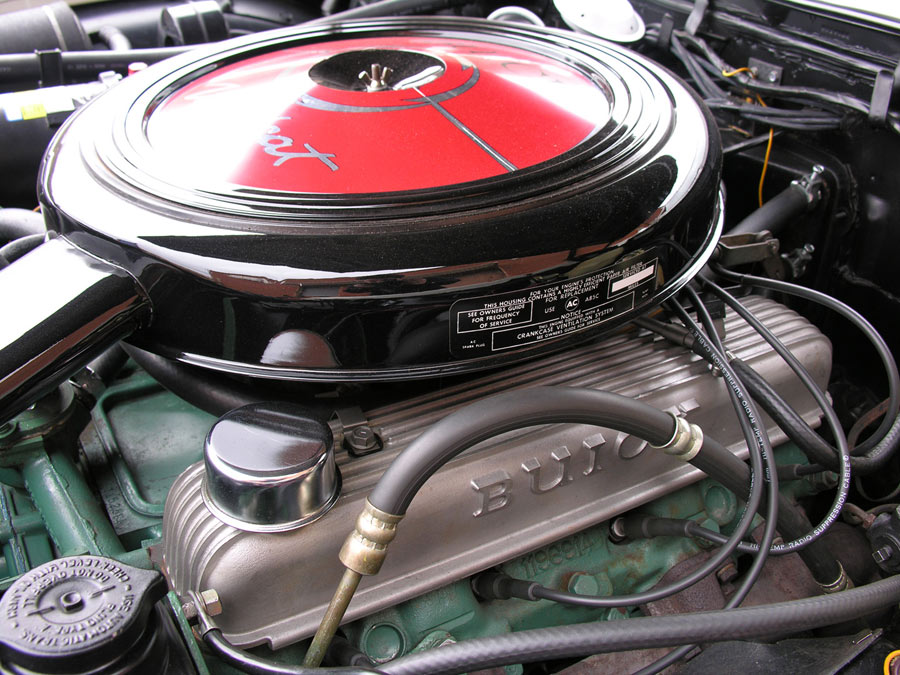 Buick Riviera - Image 8