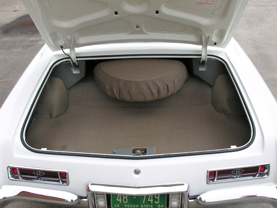 Buick Riviera - Image 9