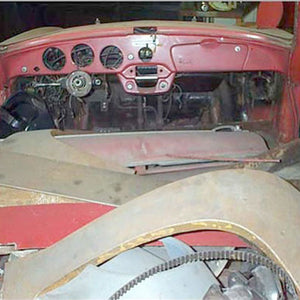Red 356 Coupe - Thumbnail 11