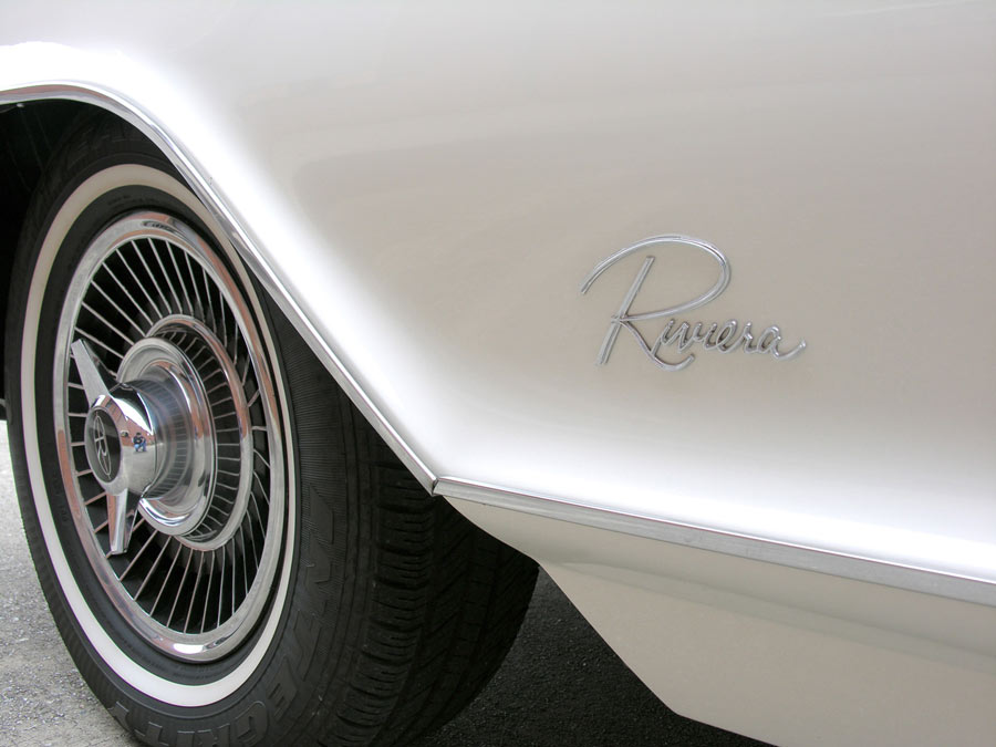Buick Riviera - Image 24